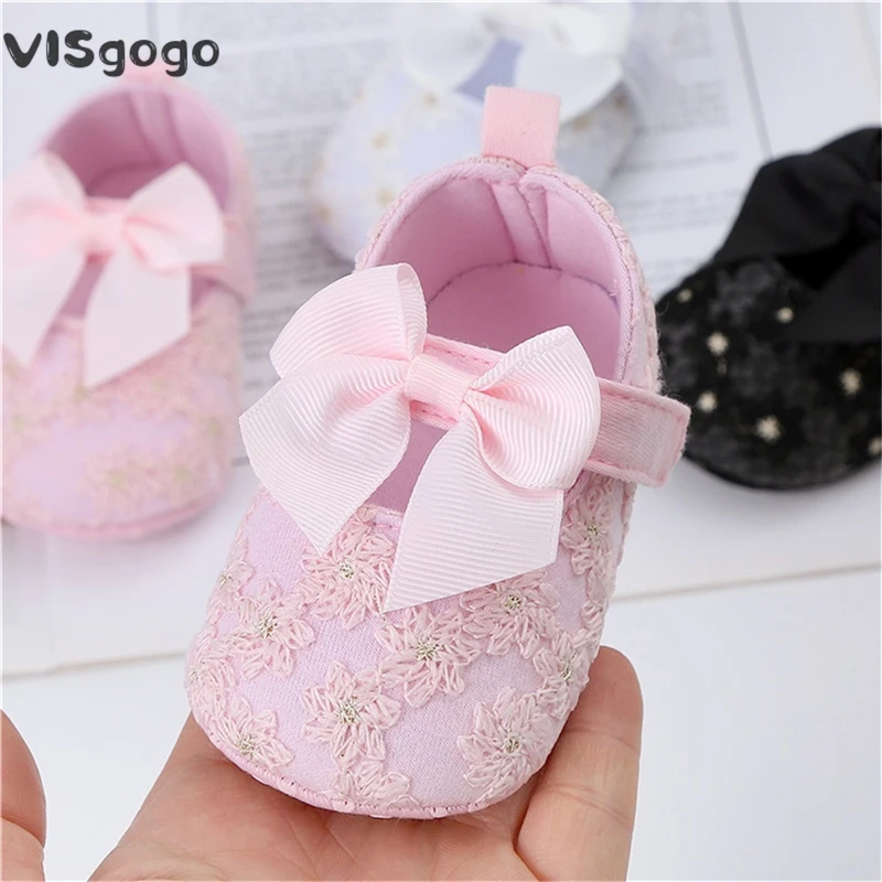 

VISgogo Baby Girls Crib Shoes Flat Shoes Soft Sole Flower Embroidery Bowknot Non-slip Indoor Outdoor Infant Sweet Princess Shoes