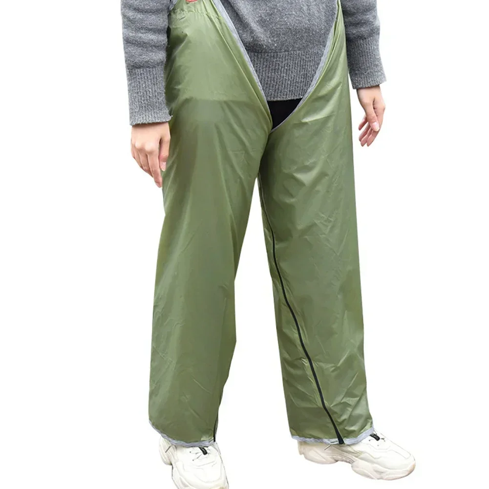 Pantalones impermeables de nailon recubierto de silicona 20D, mangas para piernas, diseño elástico, pantalones de lluvia ultraligeros para acampar