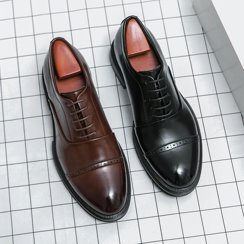 Brogues Wedding Shoes For Men Loafers British Style Men\'s Dress Shoes High Quality Formal Leather Business Social Shoes Male New
