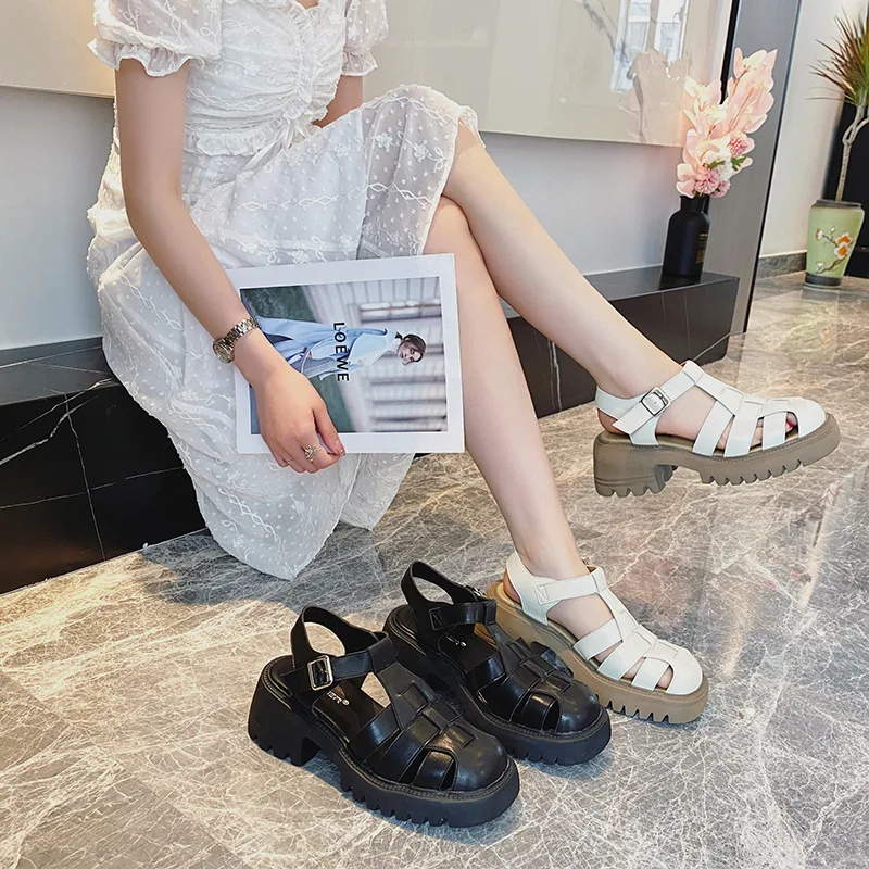 2022 New Sandal Women Thick Bottom Sandals Close Toe Sandals Chunky Heel Beach Shoes Ladies Buckle Strap Sandal