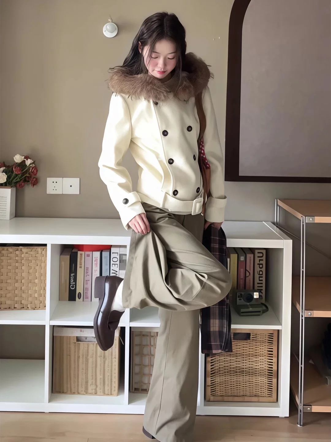 

Women's ort Double-Breasted Woolen Coat with Fur Collar And Hood Warm Autumn Winter Faion Korean Sle Small Size