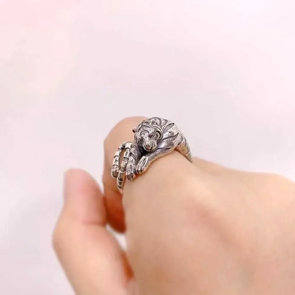 Bully Retro Animal creativo tigre feroz anillo abierto ajustable hombres y mujeres anillo Punk nicho tendencia regalo joyería