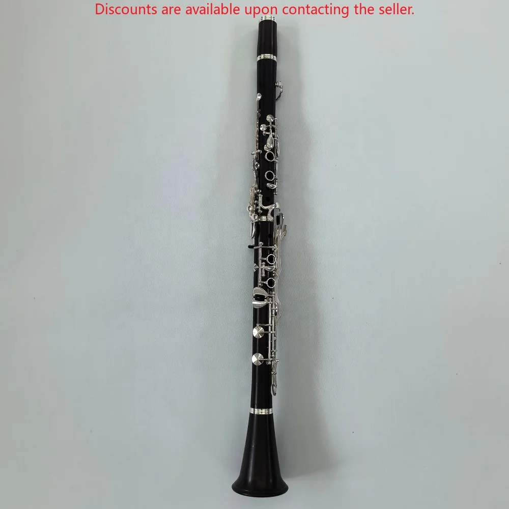 

Корпус из черного дерева, толстые посеребренные клавиши, высококачественная немецкая система, кларнет с ключом