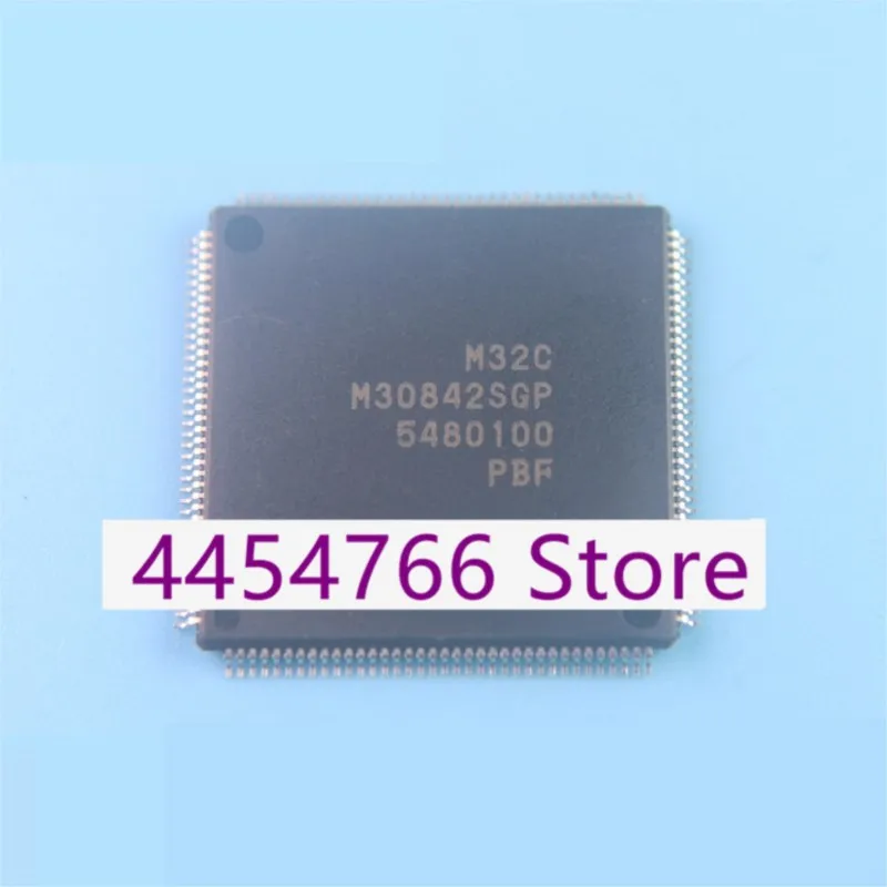 

2PCS M32C M30842SGP QFP-144 Y