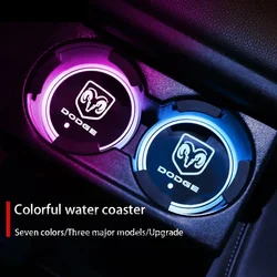 Carro Cup Holder Bottom Pad, Luz LED, Coaster colorido para Dodge Journey, Ram 1500, Durango, Challeager, NITRO, SRT carregador, 2pcs