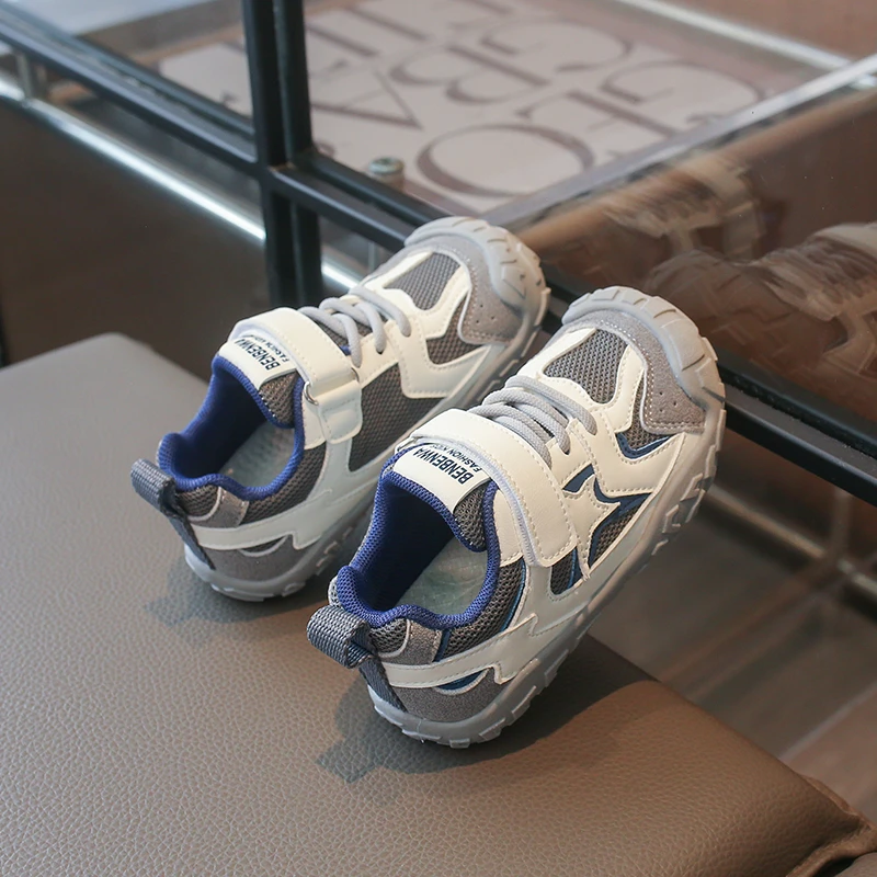 Jungen Mädchen Kleinkind Farbblock-Sportschuhe mit Klettverschluss Rutschfeste Schutzkappe Leichte Alltags-Outdoor-Sneaker – Detail 8