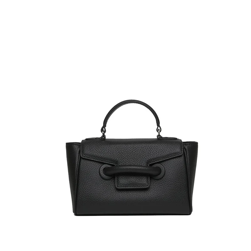 

2025 French niche commuting cowhide small catfish bag, high-end design single shoulder crossbody handbag, single shoulder bag