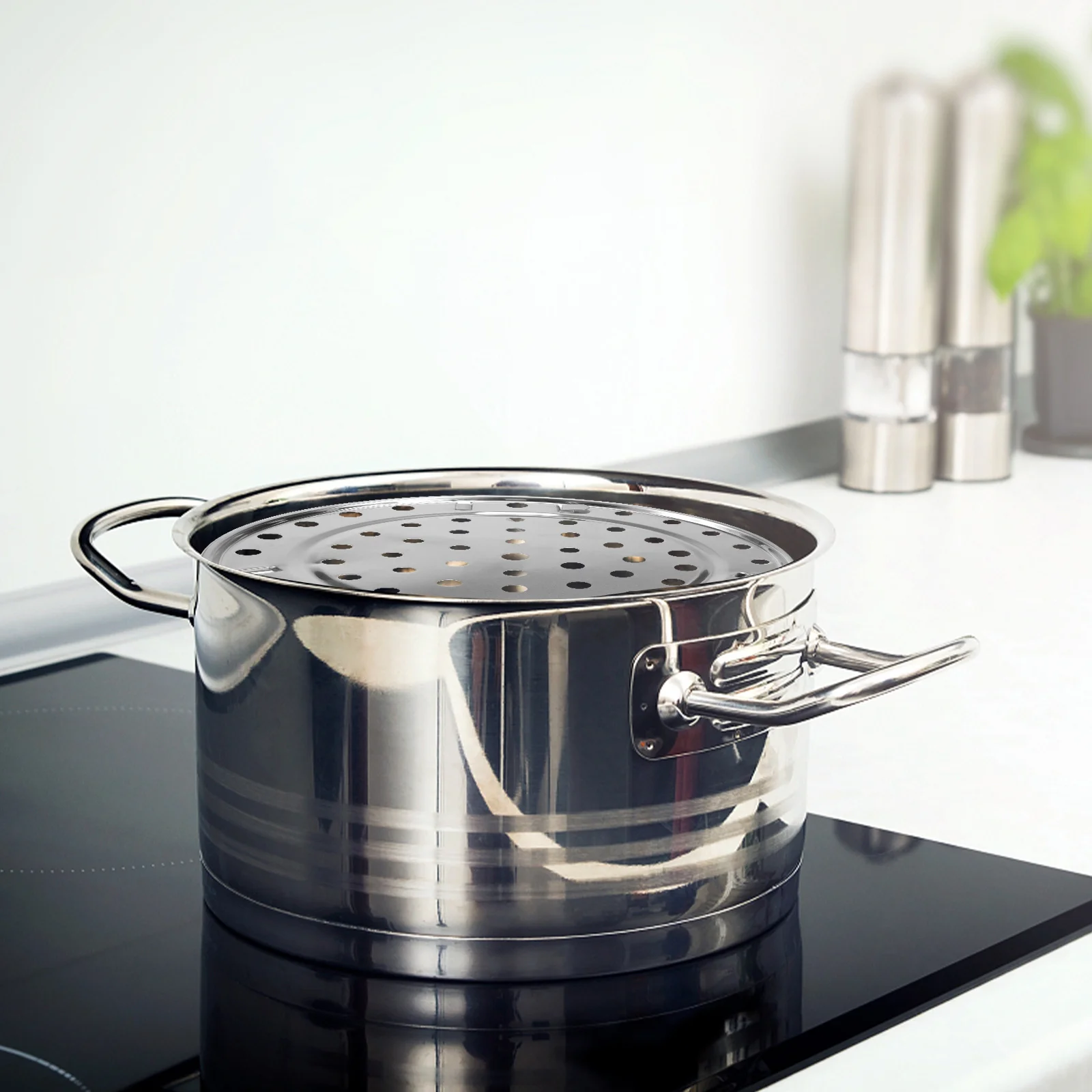 

22Cm Stainless Steel Round Steamer Rack with Detachable Legs Compatible with Various Pots Perfect for Steaming Roasting Baking