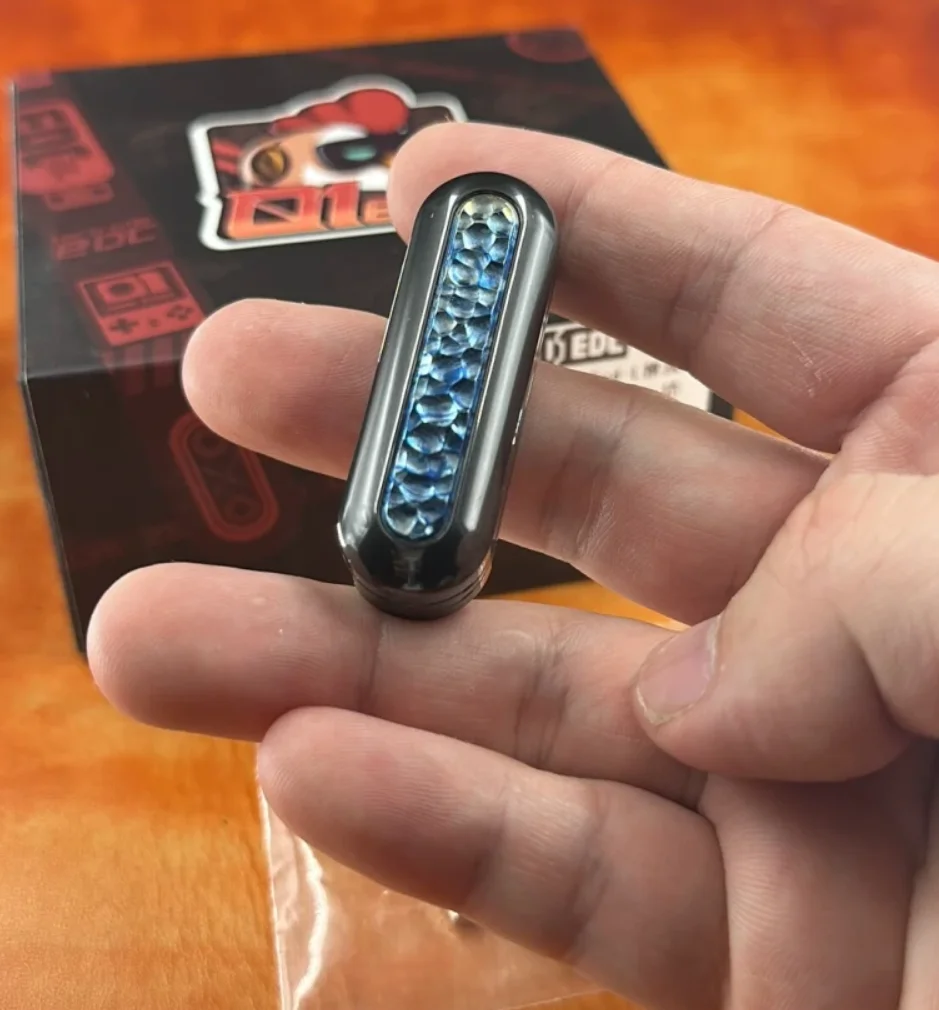 Used EDC 01edc Zirconium Hammer Pattern Pod-L fidget slider Decompression toys