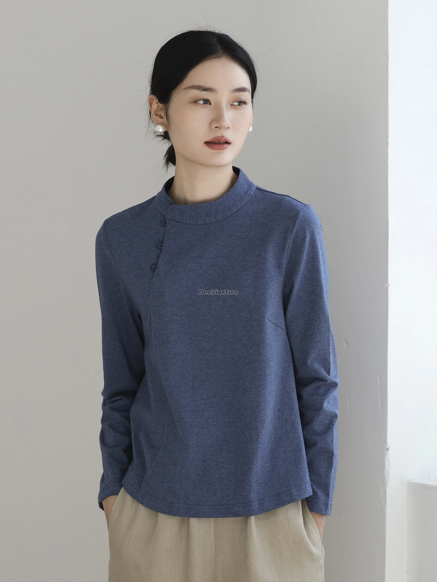 

2025 new autumn and winter style chinese retro style stand collar cheongsam button blouse for women cotton base tang suit blouse