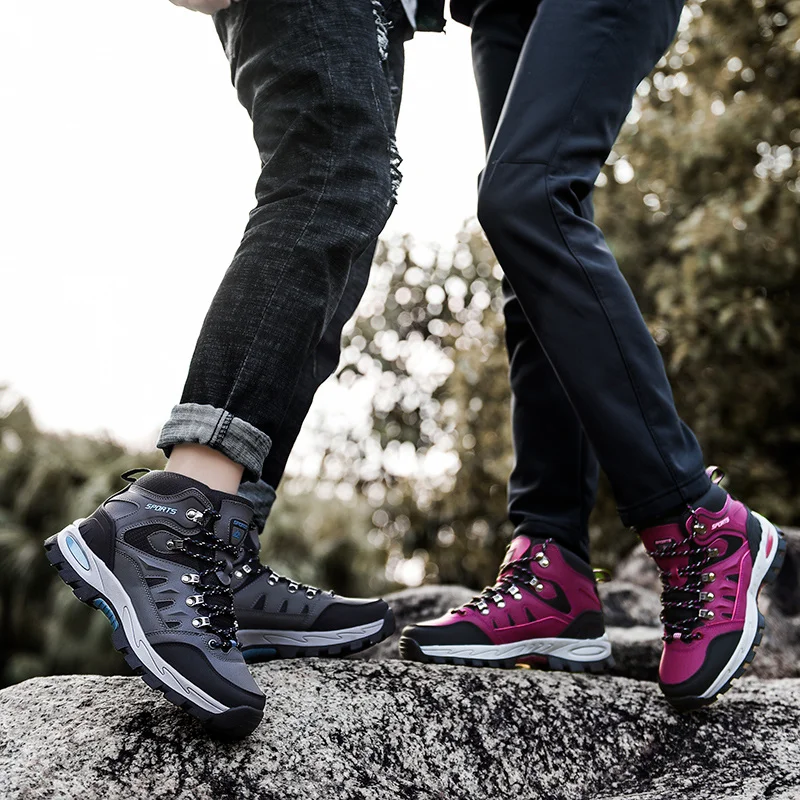 Men Work Shoes Winter Boots Warm Plush Men Snow Boots High Quality Leather Waterproof Outdoor Men Hiking Boots Men Sneakers
