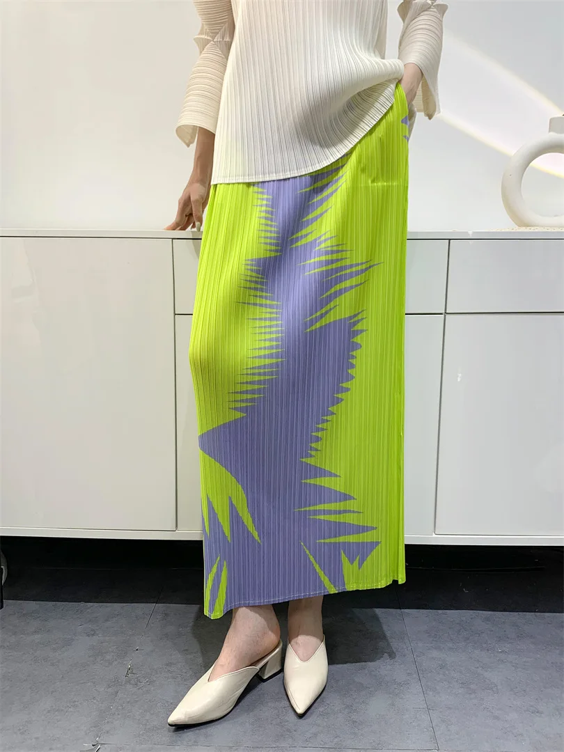 Miyake Plissierter Halbrock 2025, Sommer, neu, bedruckt, geteilt, bequem, lässig, lang, hohe Taille, schmaler Faltenrock