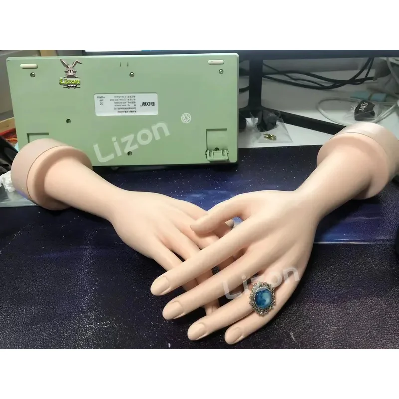 DY20Ranni تأثيري حلي اليد وهمية الأيدي الأخرى من دمية دور اللعب الملابس الساحرة راني الدعامة Accessories25