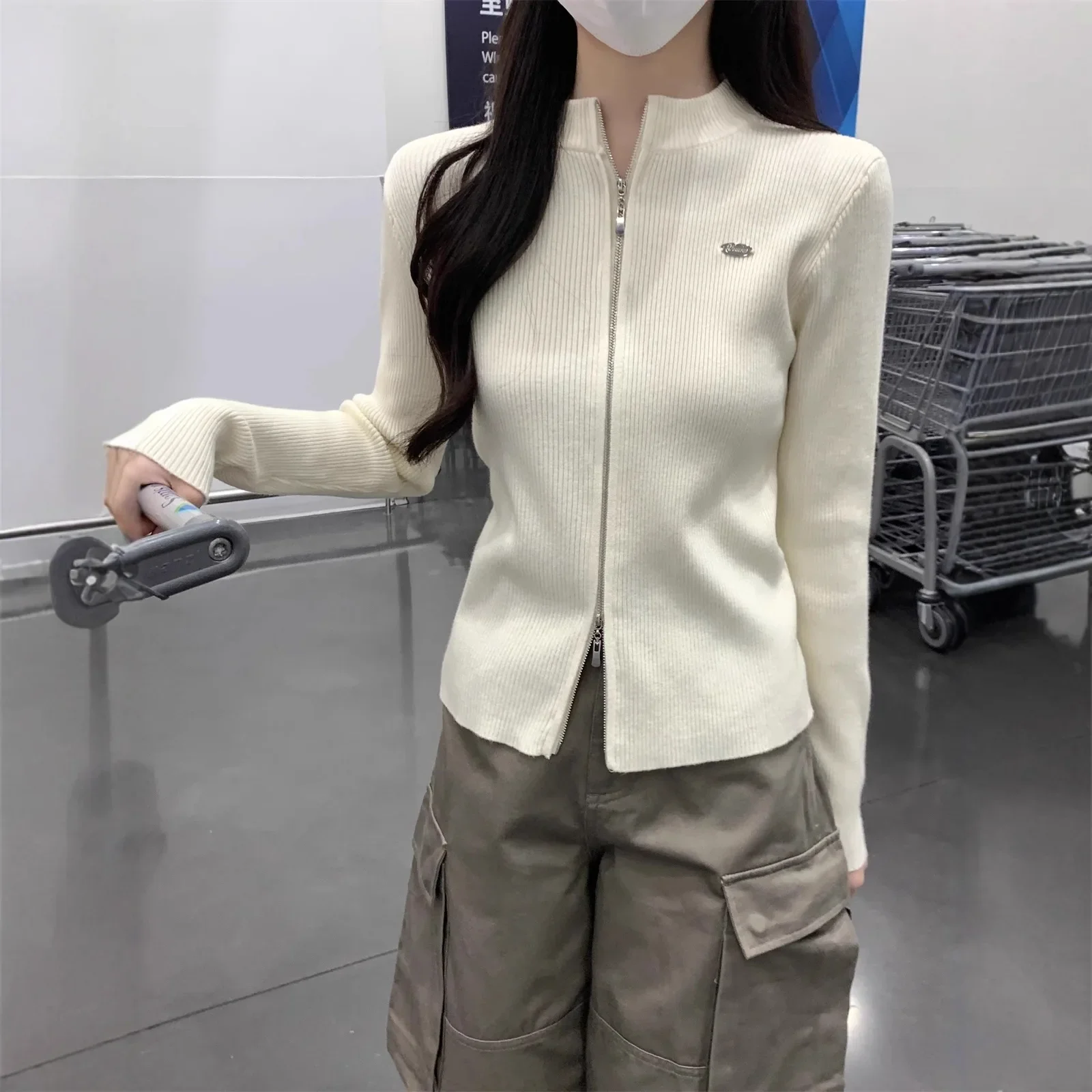 

Long Sleeve round Neckline Comfortable Fit Commute Style Elegant Knitted Sweater Women's Zipper Open Cardigan Outerwear