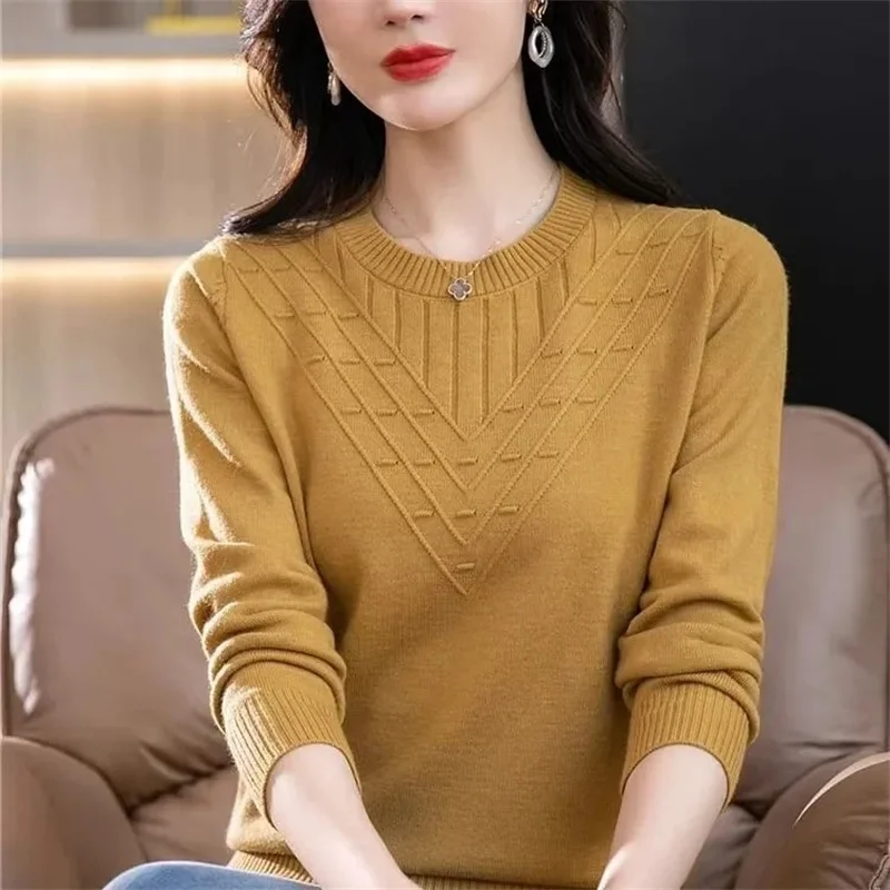 Women\'s Knitting Tops Autumn Winter 2024New Foreign Sweaters Mother\'s High Quality Loose Coat Slim Pullover Blouse Ladies Jacket