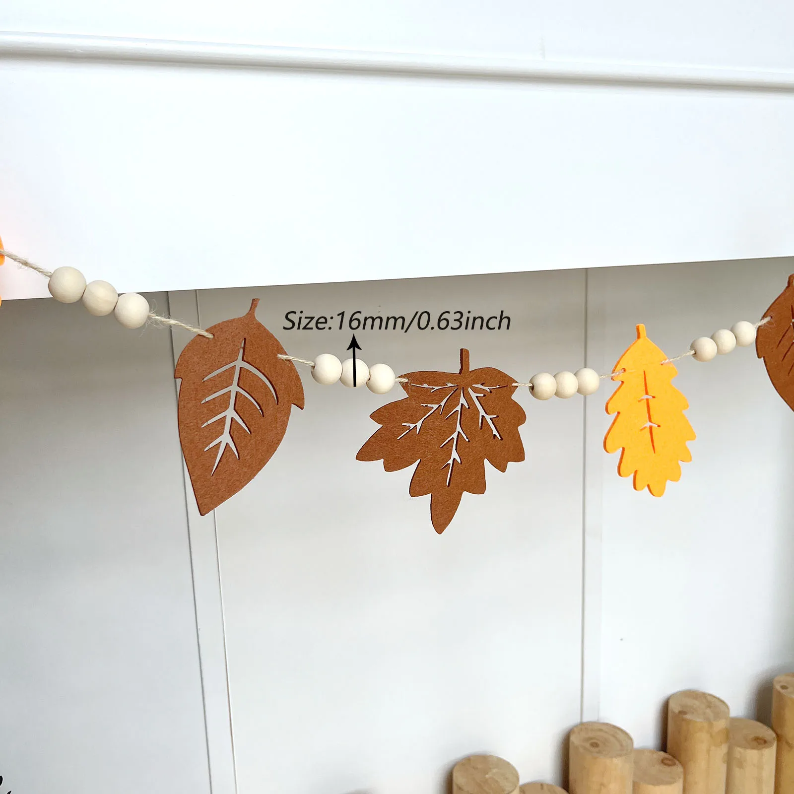 1pc Fall Leaves Garland, Brown Autumn Colors Banner, Felt Leaves and Wood Beads, Maple Leaf Oak Decoration, Thanksgiving Decor