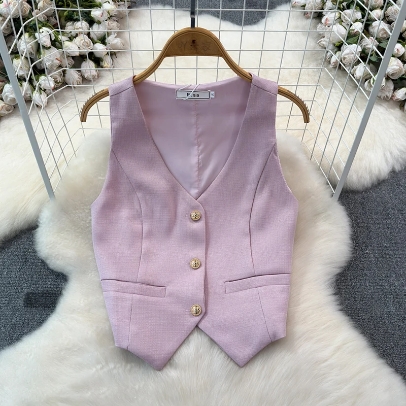 NOVEDAD DE VERANO 2021, traje pequeño de estilo fragante con cuello en V y hebilla de Metal, chaleco + Falda corta plisada, conjunto de dos piezas liso y elegante para mujer