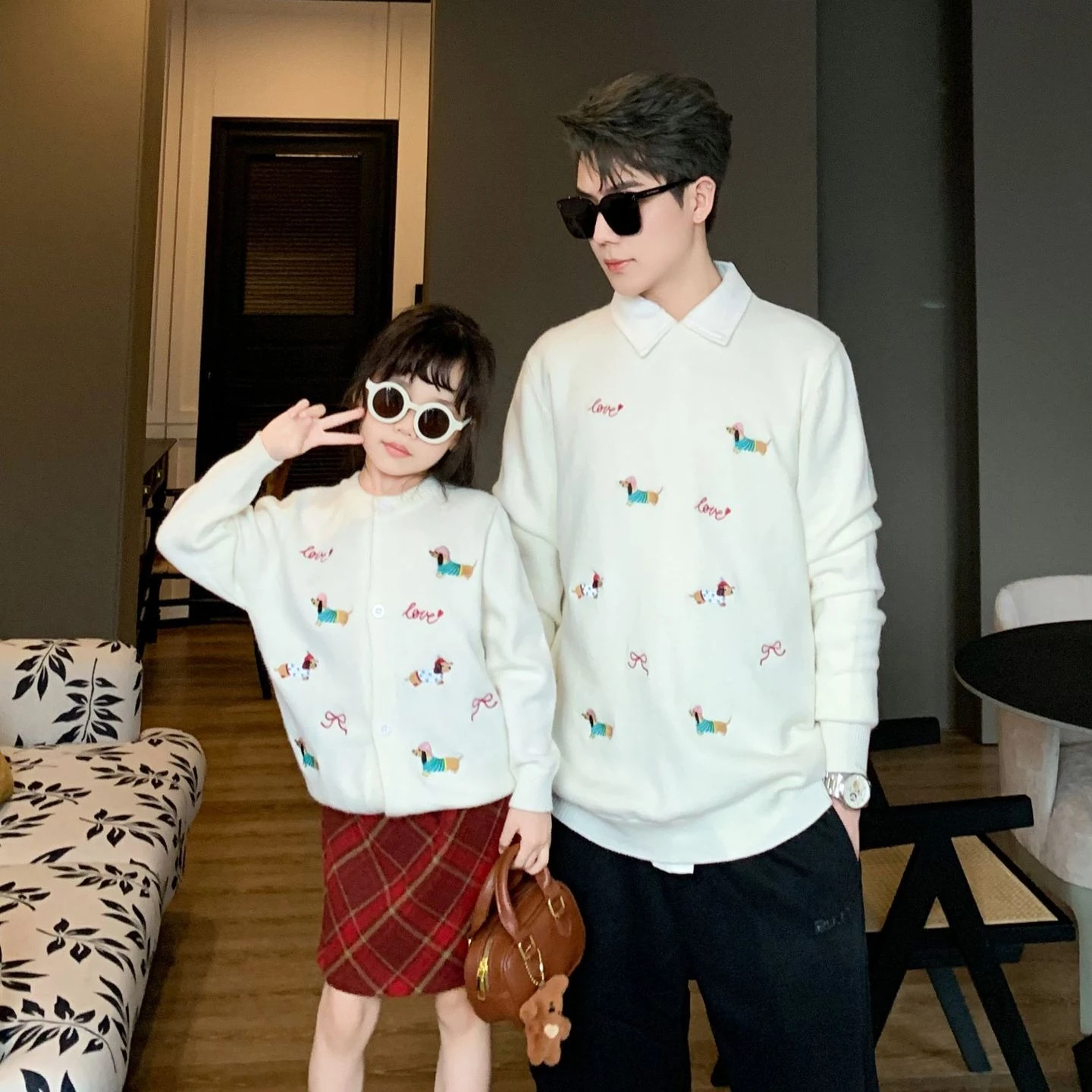 ‌2025 Autumn Winter High-End Family Matching Knitwear with Dog Embroidery for Parents & Toddler Korean Style Casual Clothes