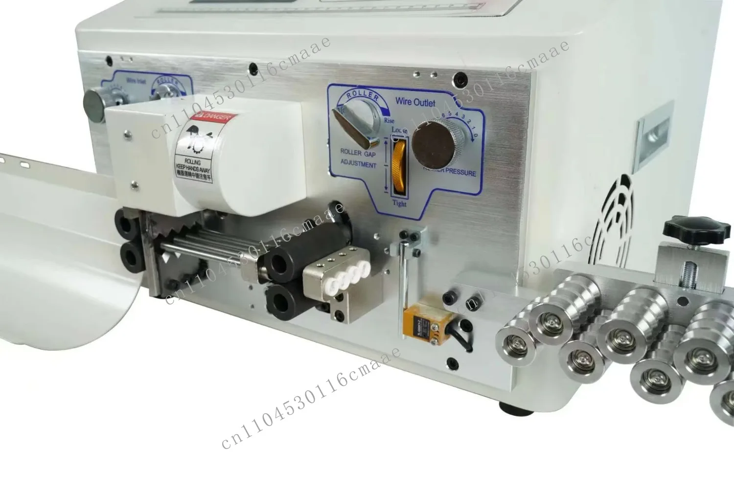 

Машина для зачистки и резки проводов с сенсорным экраном и защитной трубкой, высокая производительность