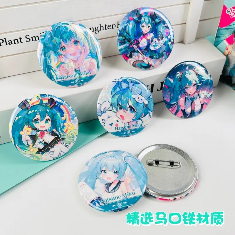 Hatsune Miku Badge, a souvenir of the girl\'s badge from the anime around Fan Gu Er Yuan.