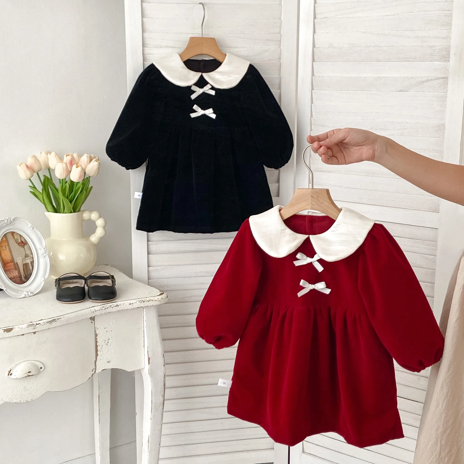 

2025 Winter New Cute Sweet Baby Girls Bow Fleece Dress Plus Velvet Thick Children Peter Pan Collar Princess Dress Kids Clothes