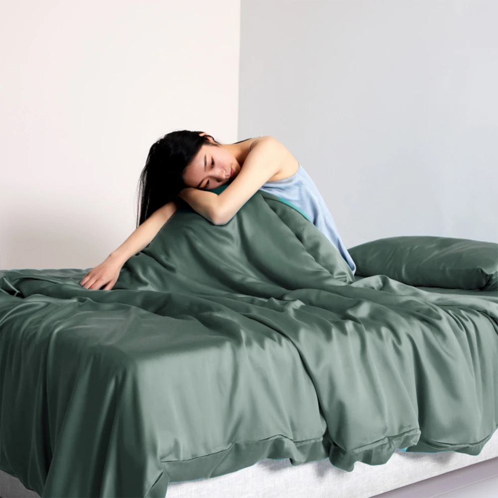 Imagem -05 - Liv-conjunto de Cama Verde Puro 100 Seda Cor Sólida Lençol Plano Fronhas Rainha Colcha de Rei Conjuntos de Cama para Dormir Presente