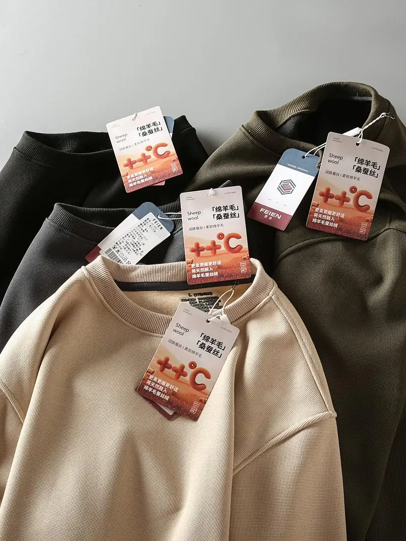 

Men's Autumn Winter Thiened Fce Hoodie round Ne Pullover Warm Base irt Color Versatile Simple Design Sweatirt