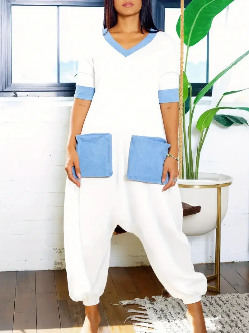 

Женский белый комбинезон с широкими штанинами — воротник на пуговицах спереди с короткими рукавами и большими карманами — неэластичный короткий подол (без W