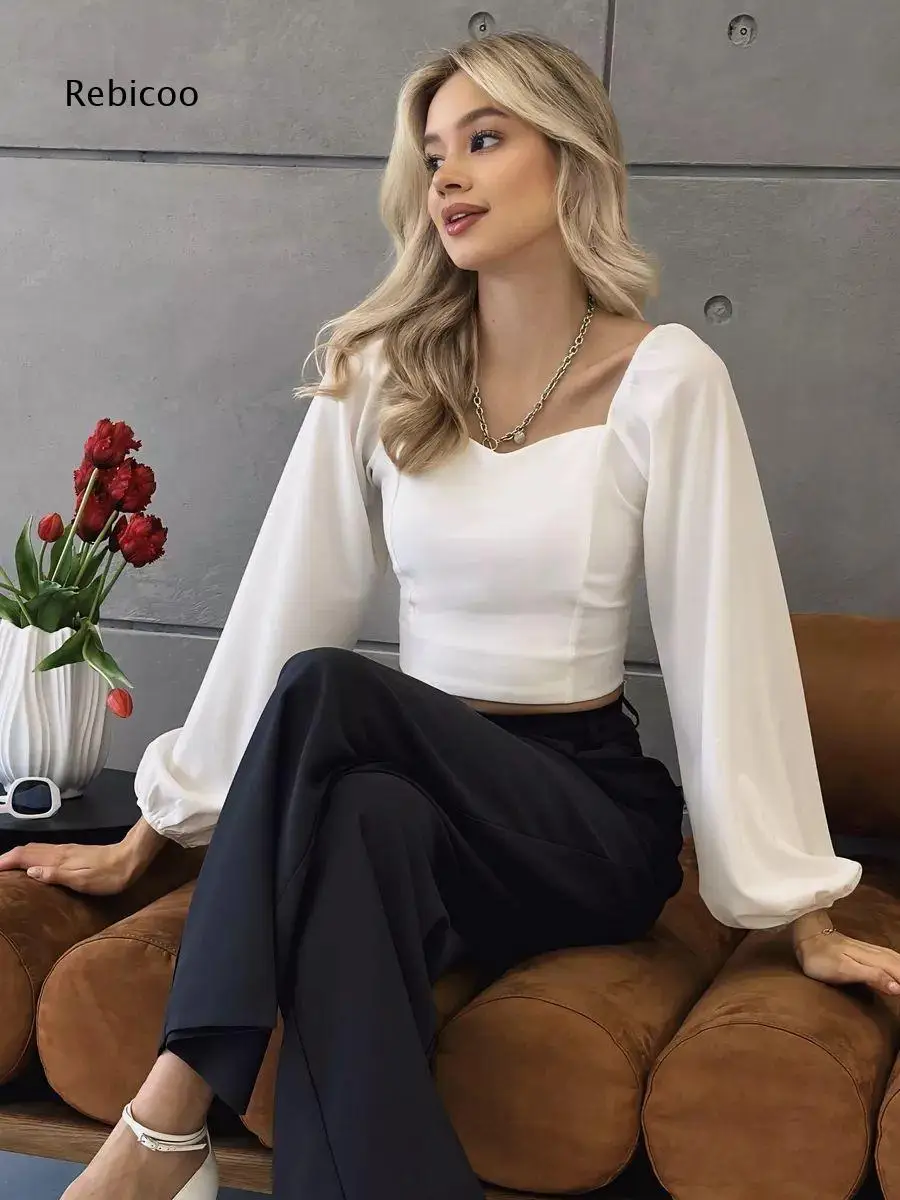Off Shoulder Fitted Crop Blouse For Women Sweetheart Neck Elastic Cuff Design For Hangout Occasions And Various Casual Styling