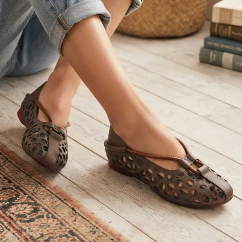Elegant Fashion Distressed Cutout Design Women's Flats and Loafers 2026 New Retro Solid Soft Soled Women Shoes Zapatos De Mujer