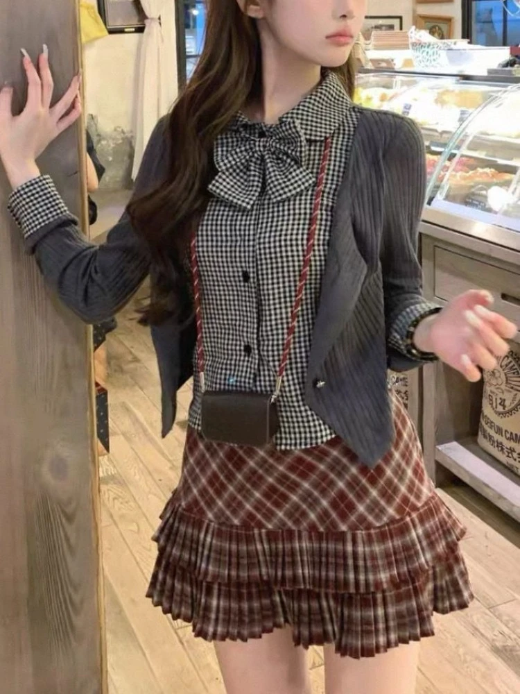 

Сладкие лоскутные комплекты в студенческом стиле 2025 Осенний топ с бантом из двух предметов + клетчатая юбка Y2k Костюм японского модного дизайна Комплект из 2 предметов
