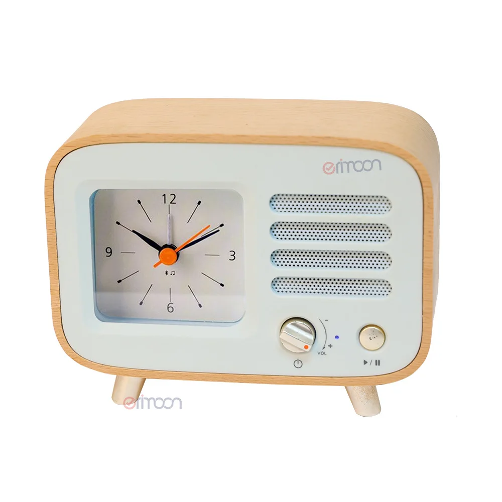 New Nordic wooden bedside clock for student dormitory desktop clock with retro TV-style design and Bluetooth alarm function