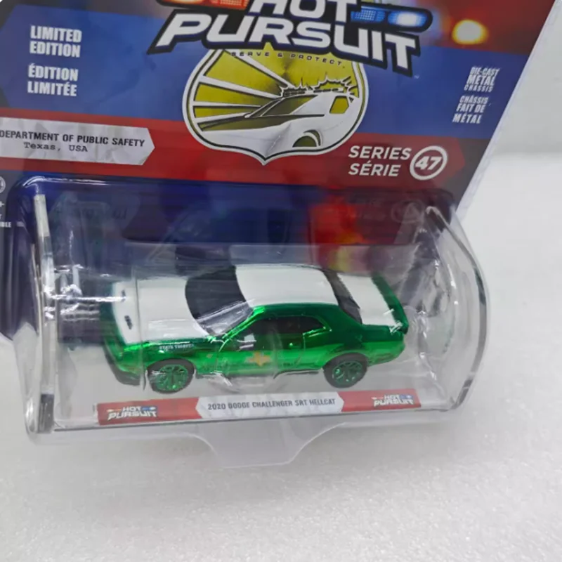 Greenlight Diecast مقياس 1:64 2020 تشالنجر SRT Hellcat مطلي بالكهرباء نموذج سيارة من السبائك الخضراء مجموعة عرض لعبة الهدايا #1