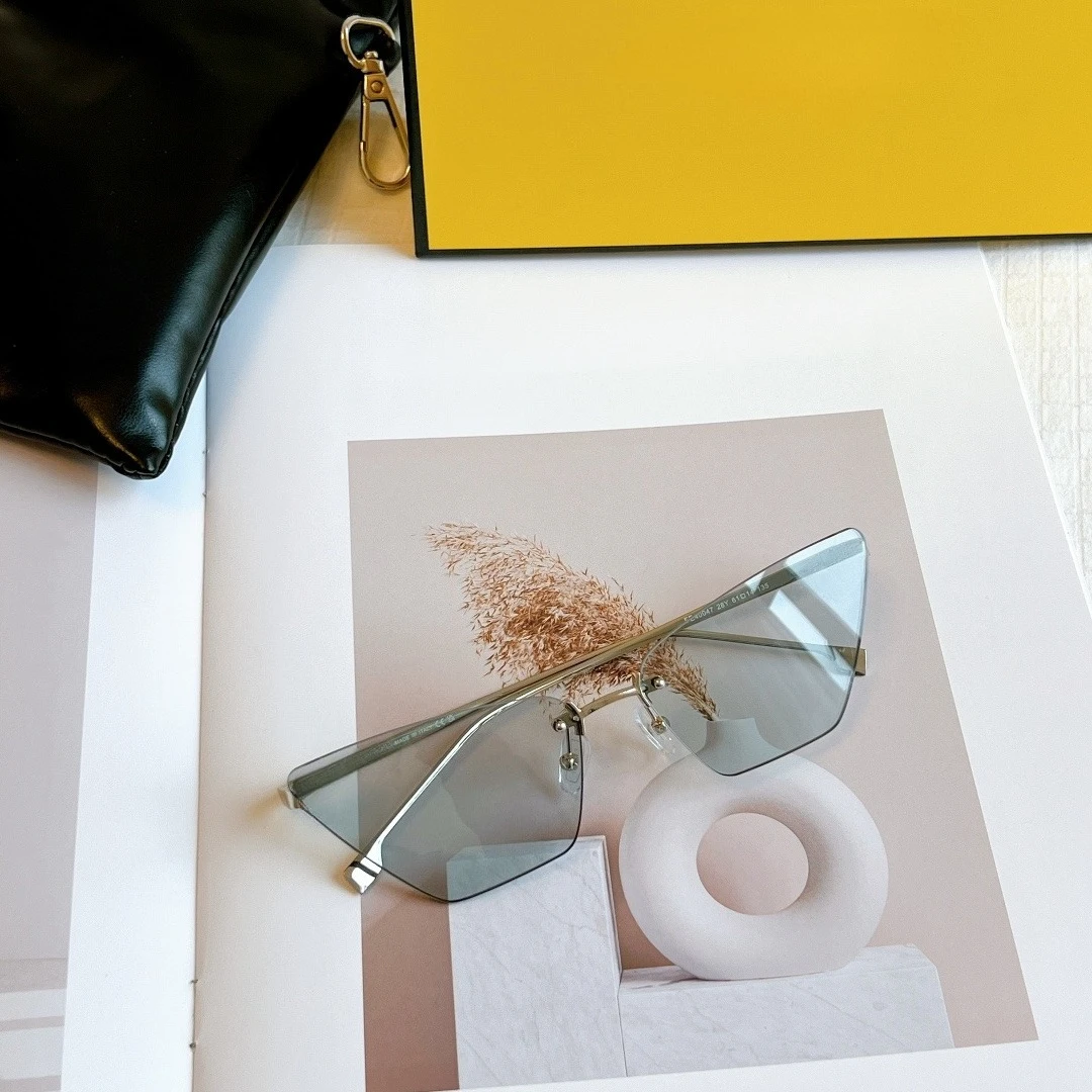 

High Version Sunglasses Women Street Shooting Sunglasses European and American Frameless Cat-eye Sunglasses Women'S Luxury Gift