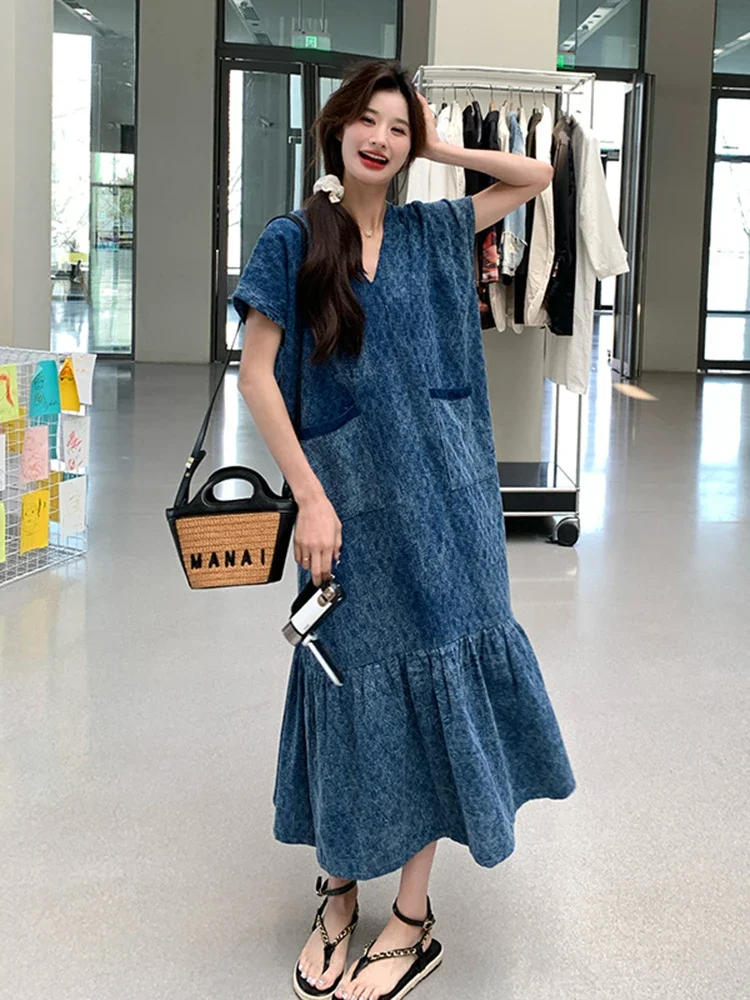 

Retro Women Summer 2025 New High-End Loose Tail Long Skirt Faionable Lightweight V-Neck Dress