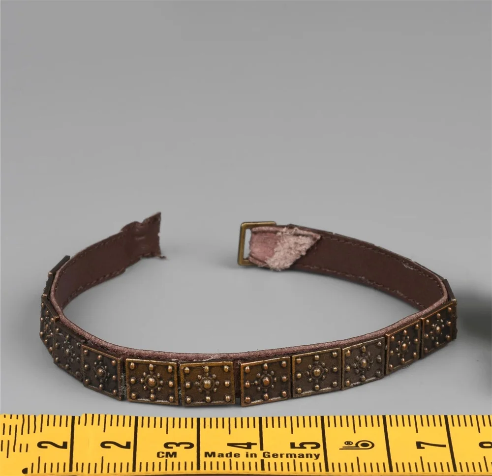 

1/6 HHMODEL HH18051 Vintage Imperial Centurion Centurion Male Warrior Soldier Tops Coat Waist Shoulder Belt Accessories For 12"