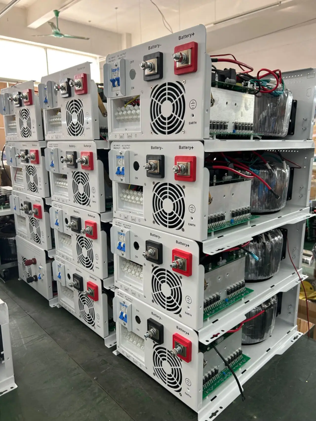 Electric Internet of Things Solar Inverse Control Integrated 3KW6000W10KW RV Household Dual Voltage 110V220V