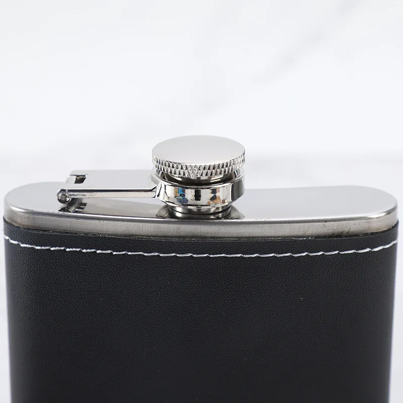 7oz Portable Flagon Hip Flask set cloth with cup pen openner for Whiskey Vodka Wine Pot Alcohol outdoor gift box Drinking Bottle