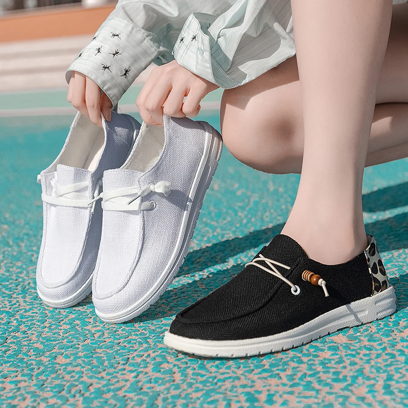 Women's Shoes Spring and Autumn Casual Shoes Fashion Slip in Canvas Shoes Versatile Flat Bottomed Women's Shoes Lefu Shoes