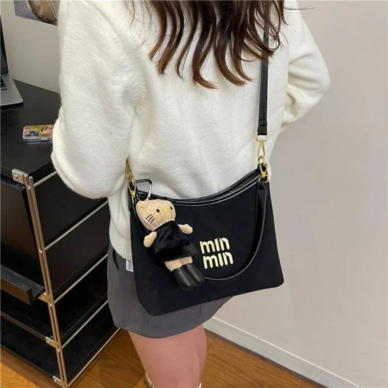 

Ladies Spacious Crossbody Bag Generous Capacity For Daily Essentials Roomy Interior With Multiple Compartments