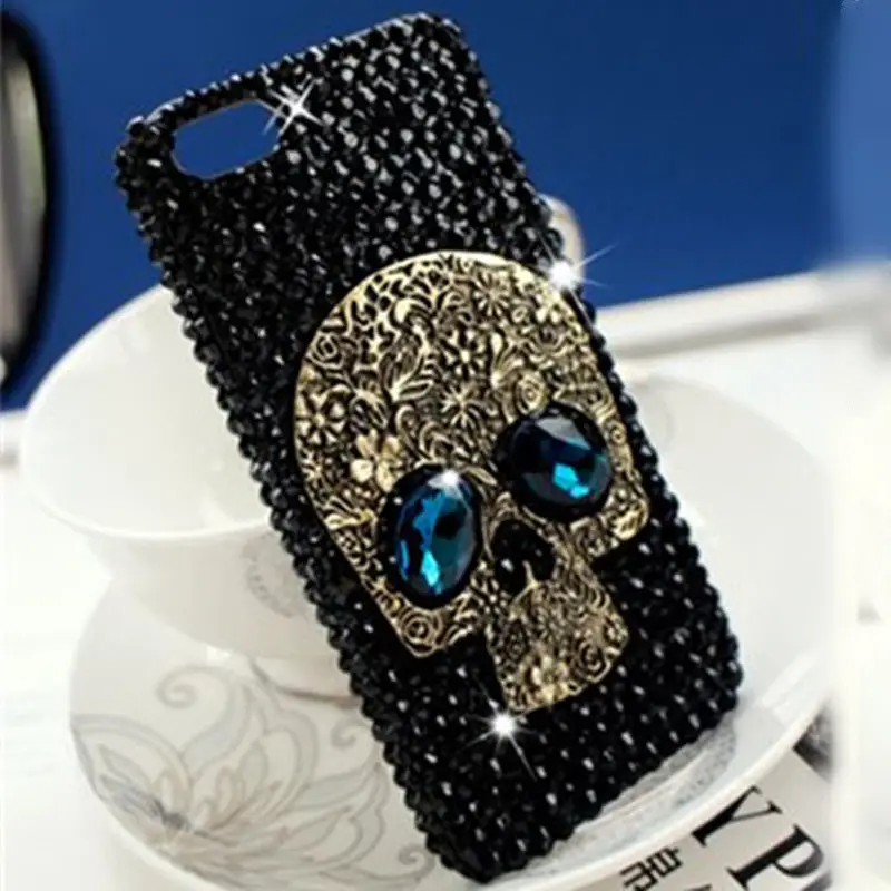 DIY Handmade Blue Eyes Skull Drill for iPhone 13ProMax 13 12 11 Xs XsMax Xr 7 8Plus Friends Style Drop Resistant Bumper Cover