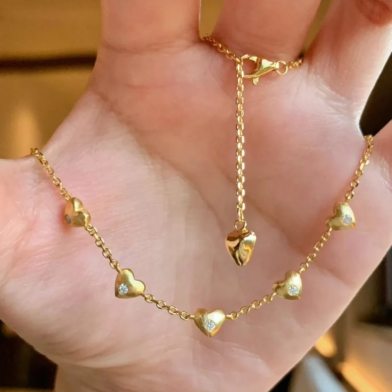 Light luxury high-end inlay diamond five heart-shaped necklace fresh simple and fashion collar chain banquet jewelry gifts