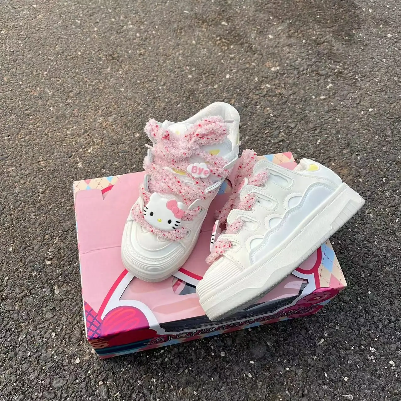 Sanrio Hello Kitty Cute Bread Board Shoes Women Cartoon Creative Design Aesthetic Casual Sneakers Y2k Fashion Thick Sole Shoes