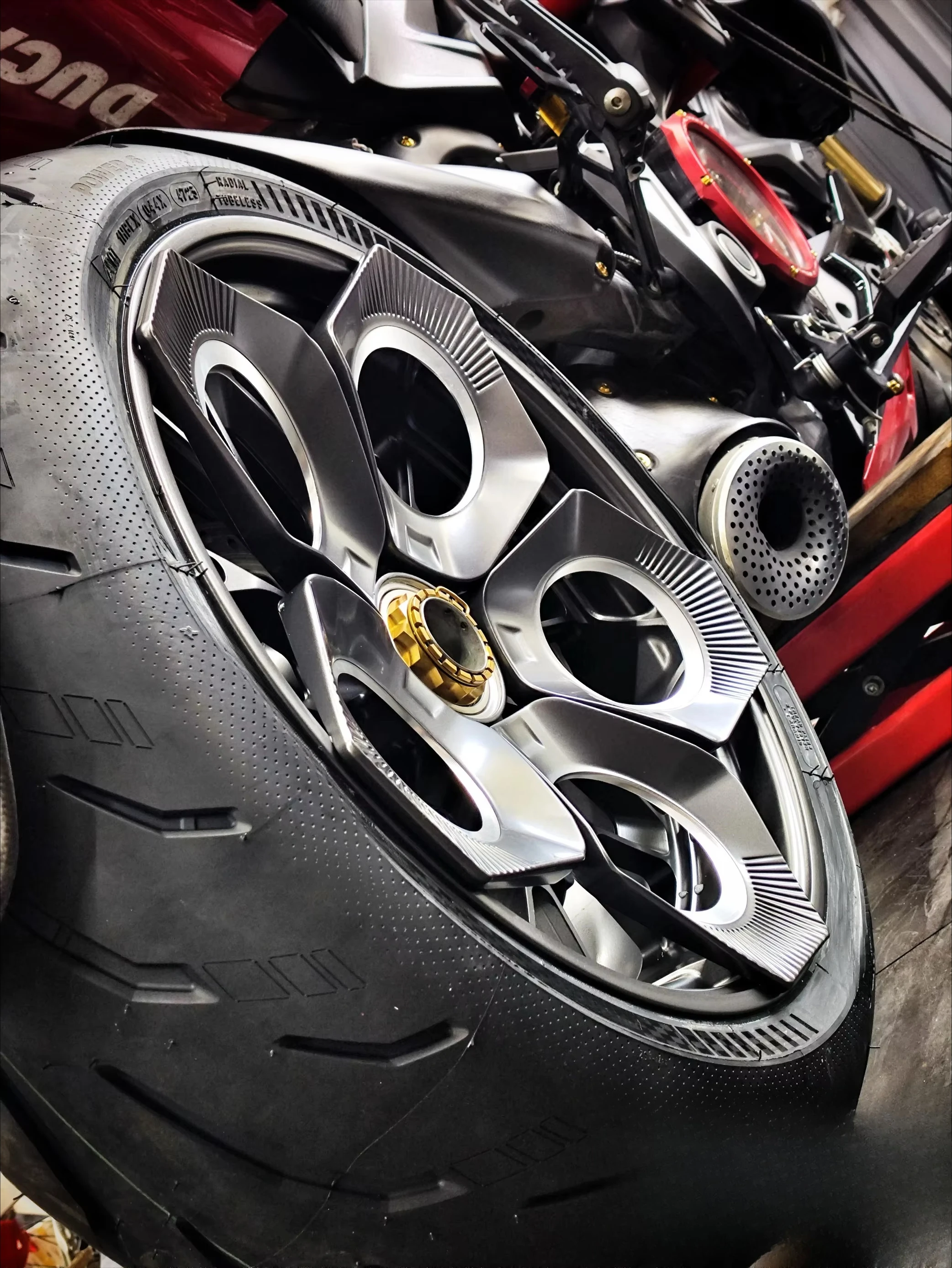 For Diavel V4 Custom Forged Wheels