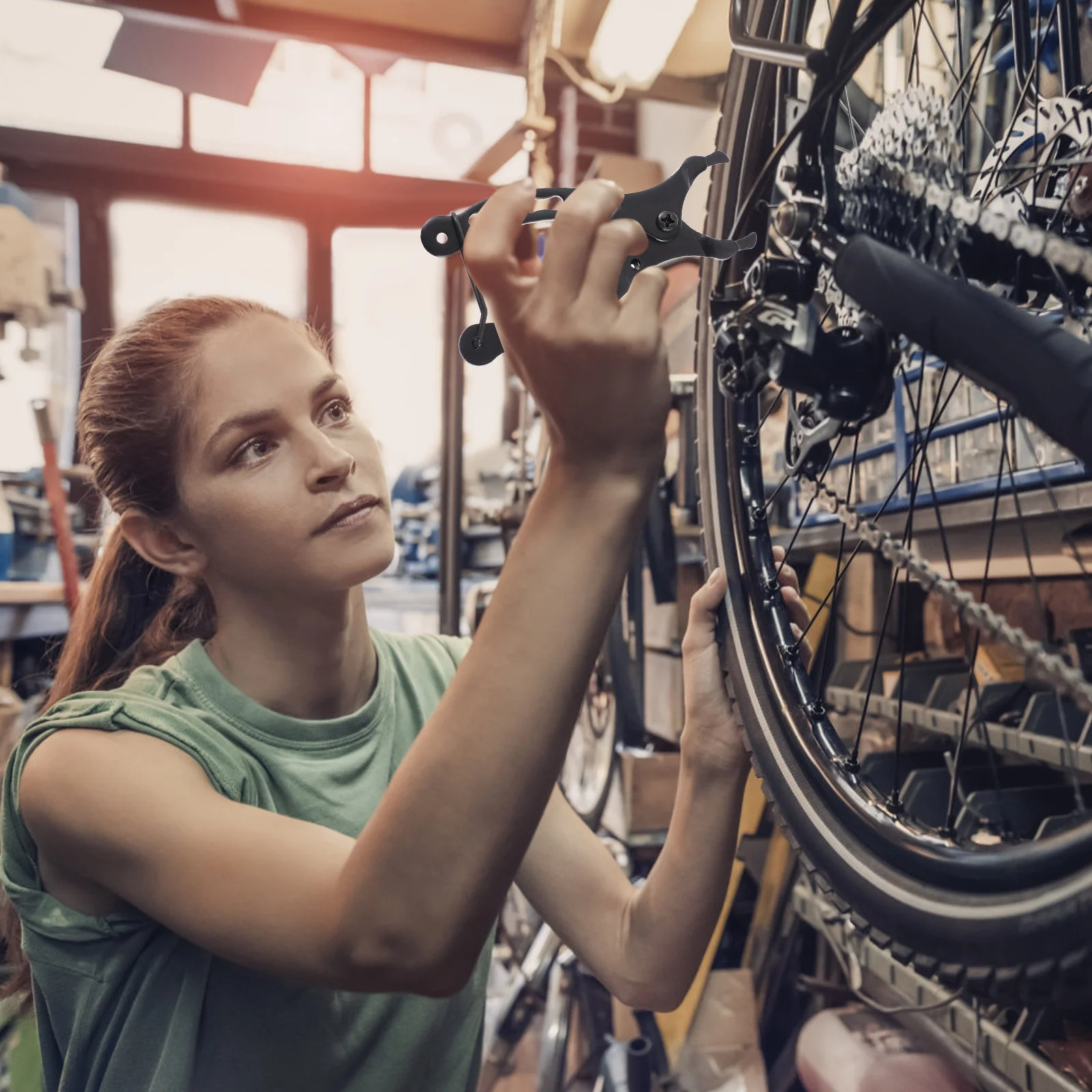 

1Set Chain Pliers Premium Steel Bike Chain Tool Quick Release Clamp for Repair Installation Maintenance Accessories