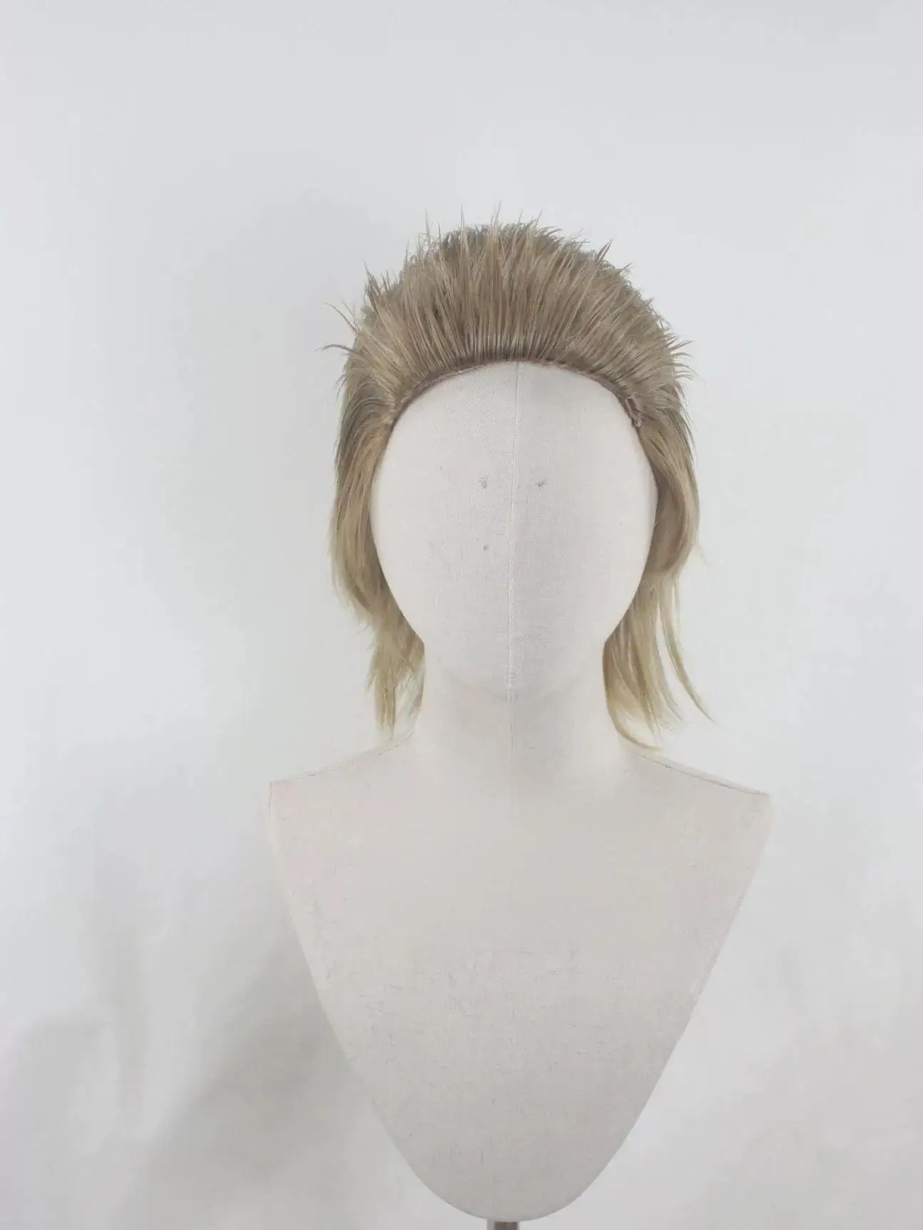 

Cosplay Wig for Metal Gear Kazuhira Miller