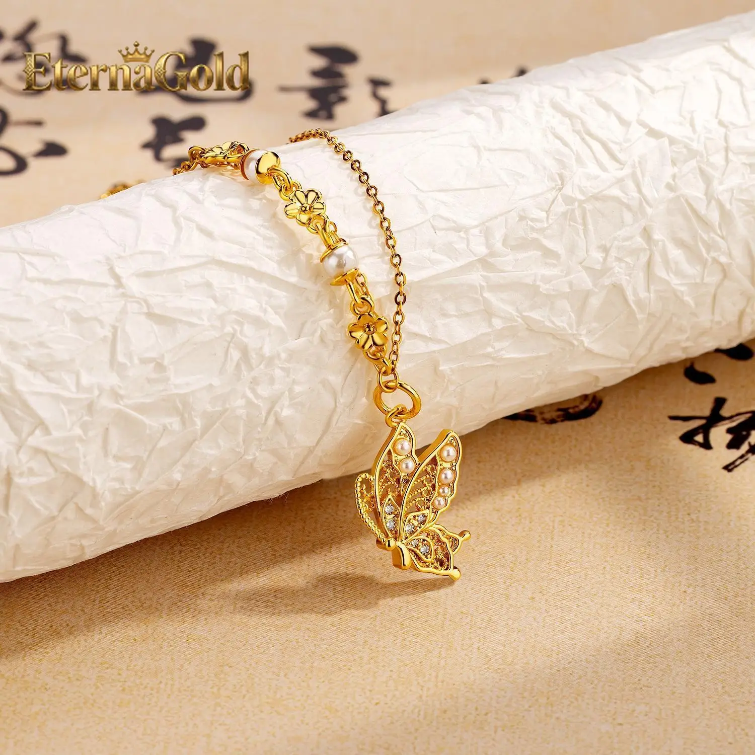 

EternaGold Simple fashion 24K real gold Butterfly Pearl pendant necklace Feminine 999 pure gold light luxury luxury flower clav