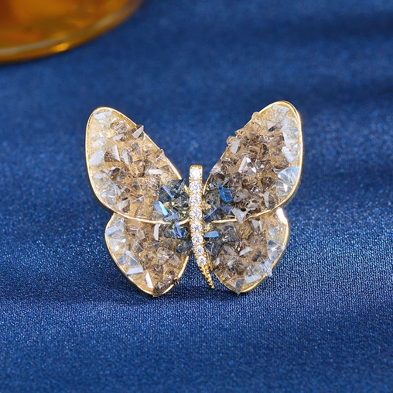 Chinese Style Lucky Auspicious Butterfly Brooch Pave Zircon Faux Crystal Lapel Pin For Suit Dress Blessing Fortune Jewelry Gift