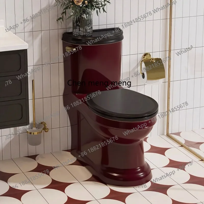 

Retro, ordinary toilet siphon, creative hotel, toilet