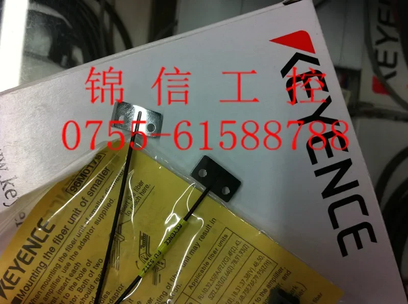 KEYENCE FU-53TZ +FS-V31 100%  new and original